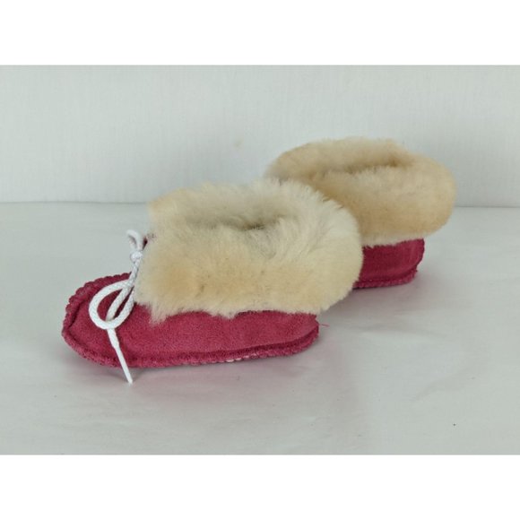 Minnetonka pink sheepskin‎ fur boot infant girls 1 - Picture 4 of 12